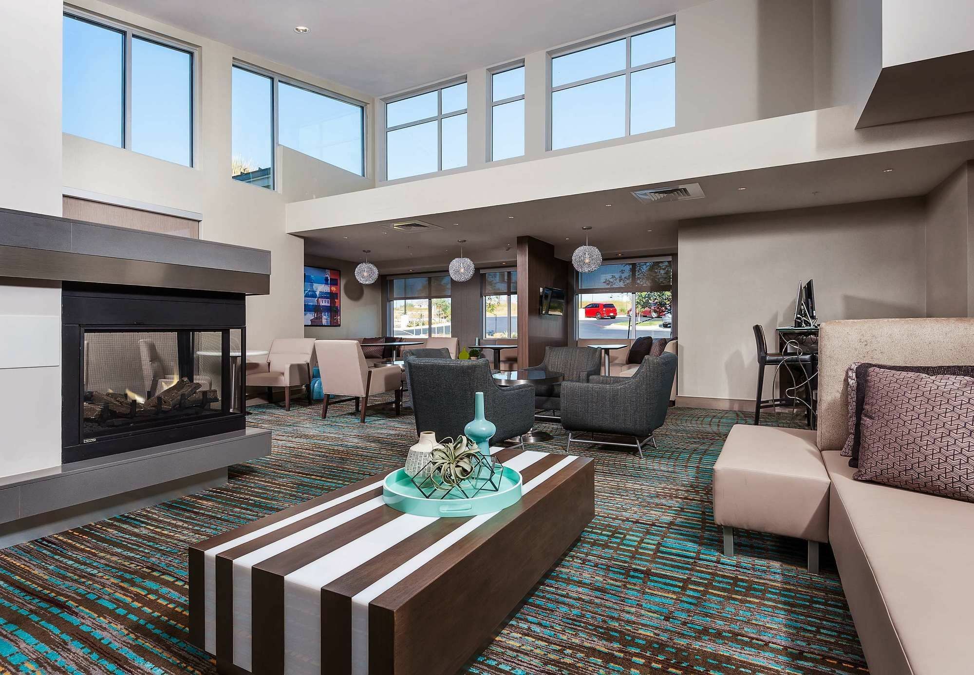 Residence Inn By Marriott Austin Airport Экстерьер фото