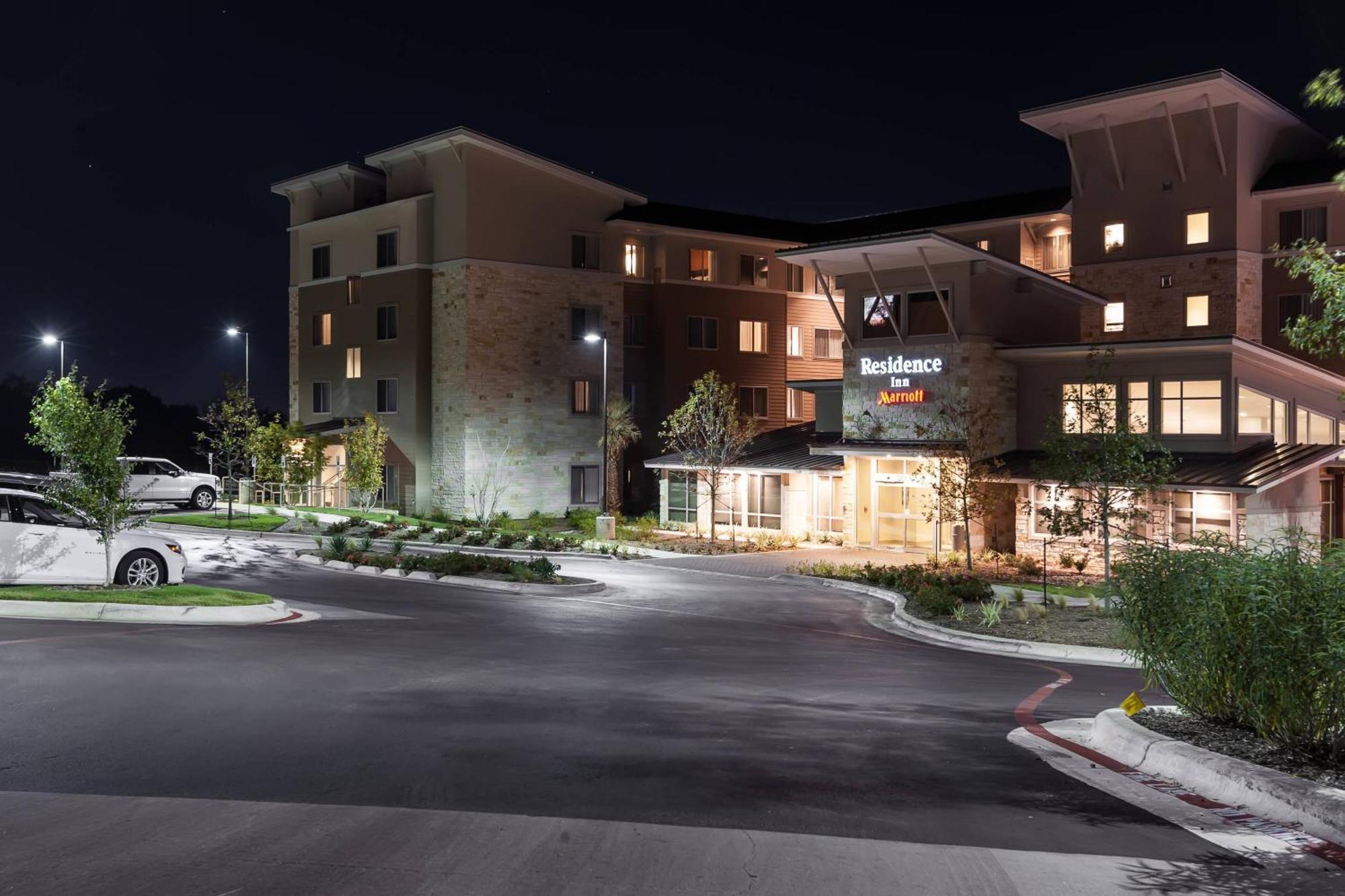 Residence Inn By Marriott Austin Airport Экстерьер фото
